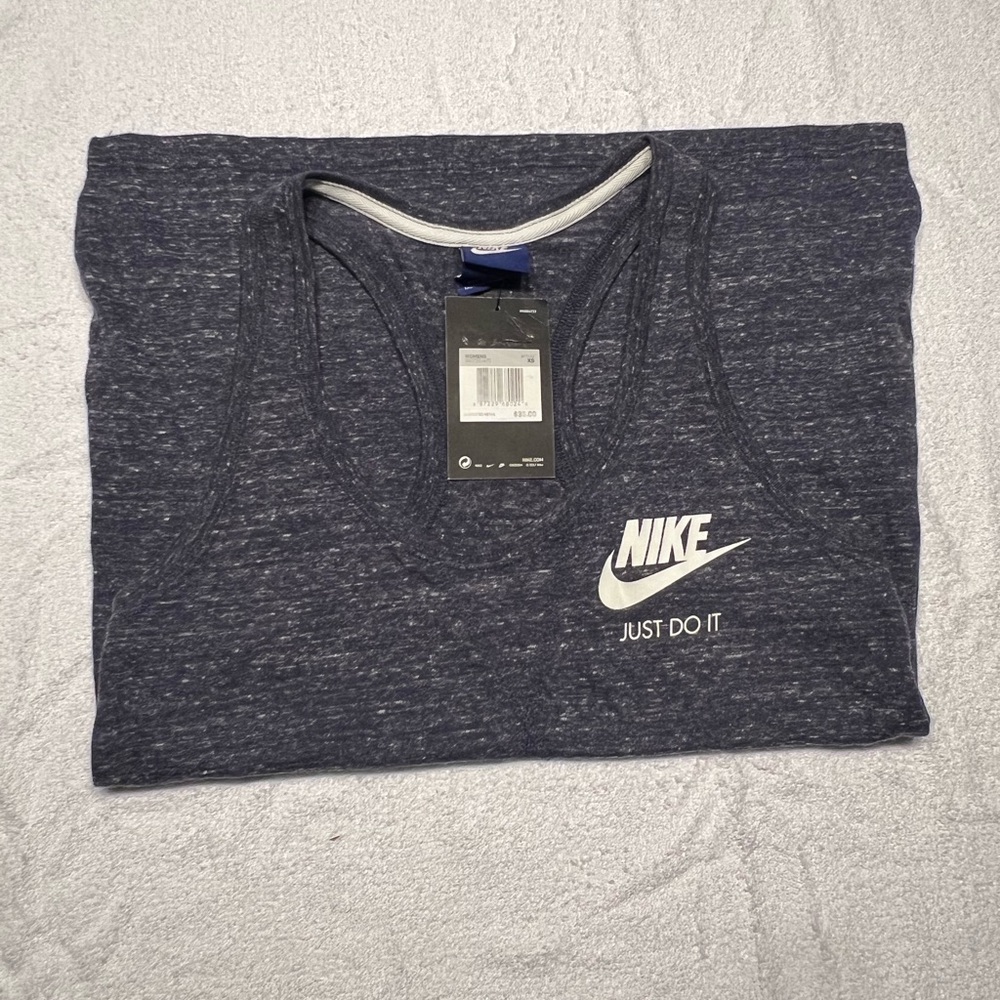 BRAND NEW Nike tank